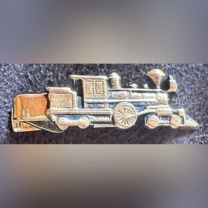Vintage Steam Train Lapel/Tie Clip in Gold-Rare